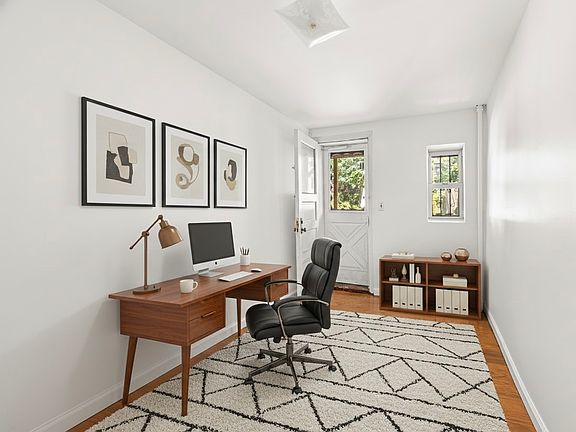 5th image of 503 13th St #1