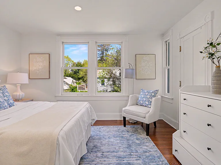 462 Riverside Ave — Photo 35