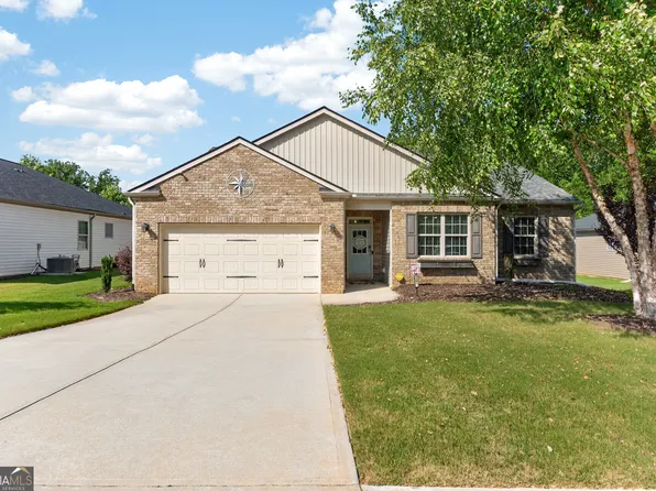 3291 Heatherwood Dr, Gainesville, GA 30507