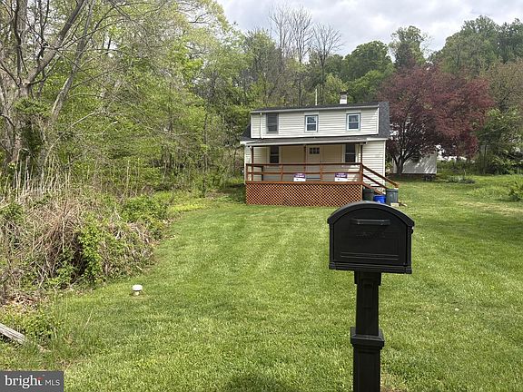 2nd image of 3541 Mount Rd