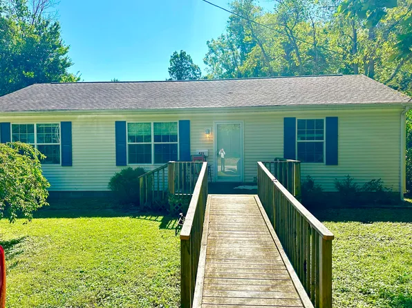 429 N Thomas St, Shelburn, IN 47879