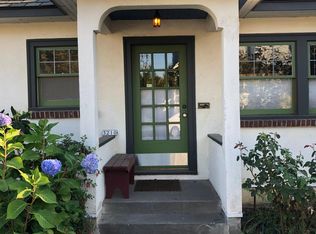 3210 SE Yamhill St, Portland, OR 97214