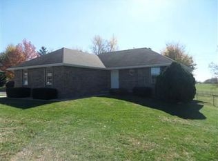 610 E Baldknobber St, Nixa, MO 65714