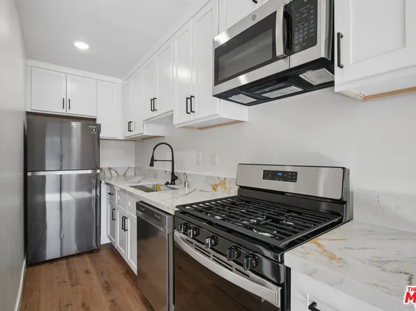 6827 Leland Way APT 12, Los Angeles, CA 90028