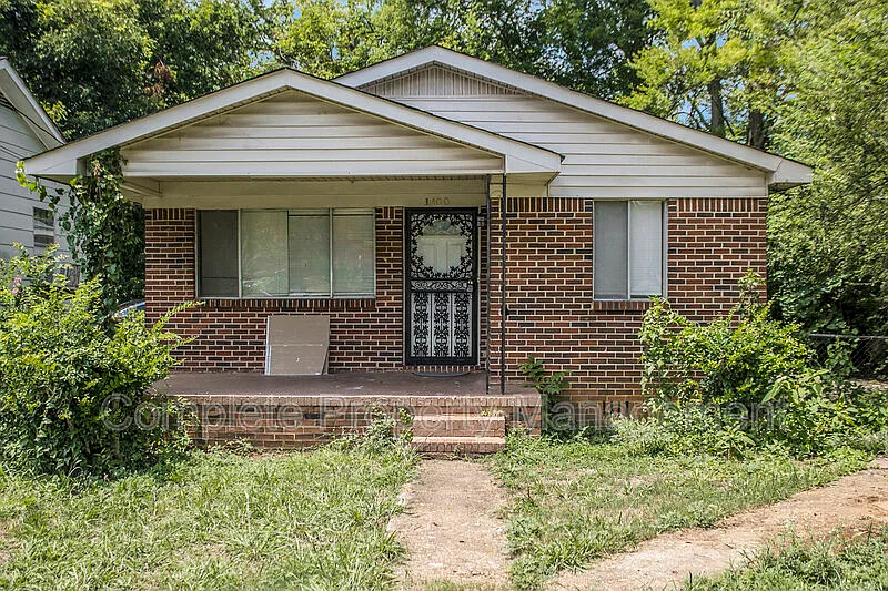 3400 Walnut Ave SW