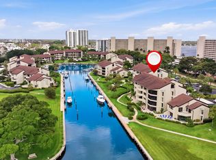 1109 Marine Way E APT L4R, North Palm Beach, FL 33408