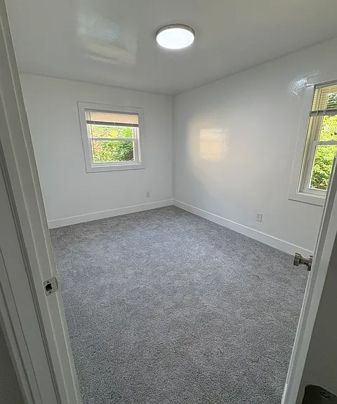 2944 Alger St SE — Photo 10