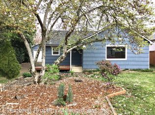 435 SE 5th St, Gresham, OR 97080
