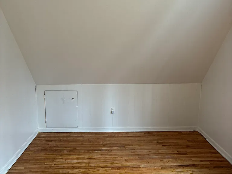 3361 Woodland Dr — Photo 7