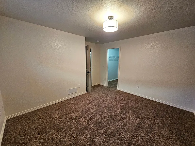 13617 Park Meadows Dr — Photo 23
