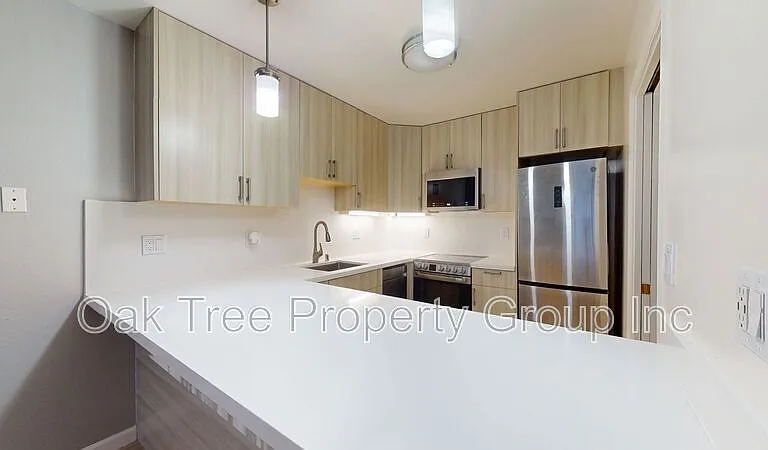 351 Lester Ave #3D — Photo 9