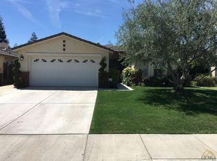 11917 Grecian Laurel Dr, Bakersfield, CA 93311