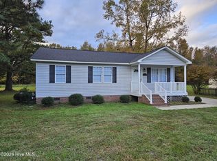 4215 Ellis Ave, Farmville, NC 27828