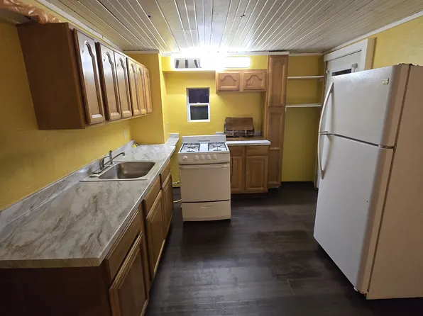 110 W Sherman Ave #B, Williams, AZ 86046