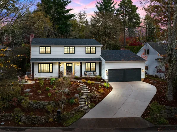1700 Woodland Ter, Lake Oswego, OR 97034