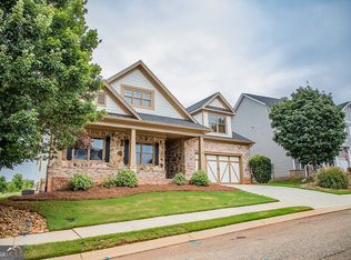 1211 Hawthorne Cir, Madison, GA 30650