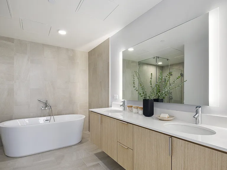 The Modern — Photo 49