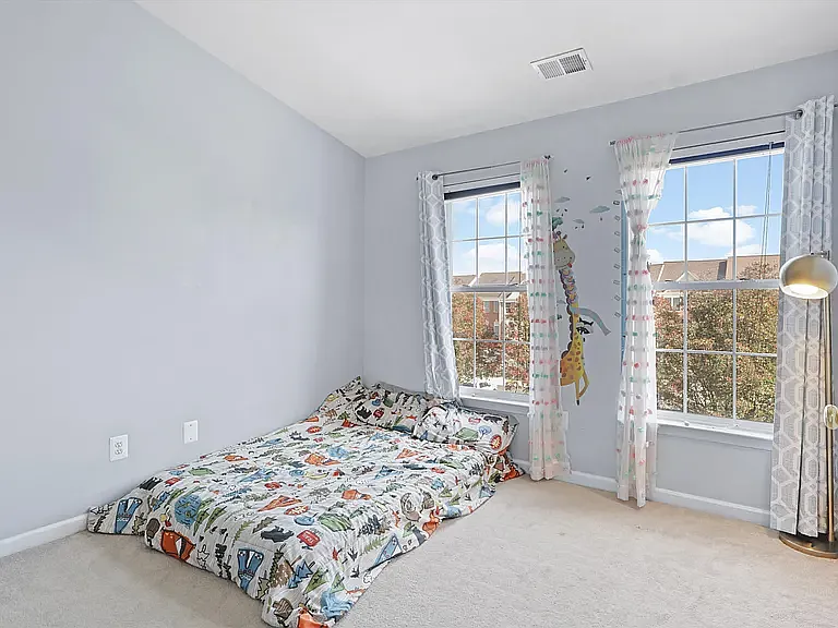 25274 McIntyre Sq — Photo 15