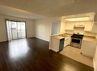 724 S Berendo St APT 2F, Los Angeles, CA 90005