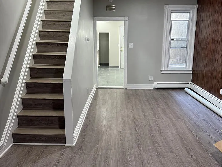 1455 W Tilghman St — Photo 6
