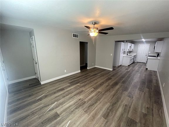 5th image of 3850 San Francisco Ave