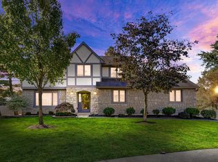 807 Whirlaway Cir, Gahanna, OH 43230