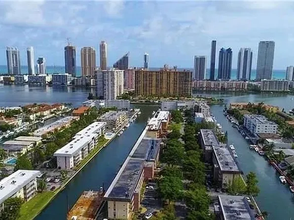 3551 NE 169th St APT 306, North Miami Beach, FL 33160