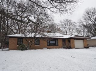4828 Laurel St, Norton Shores, MI 49441