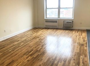 10 Wendell St #20, Hempstead, NY 11550