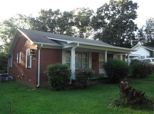 240 Deberry St, Savannah, TN 38372