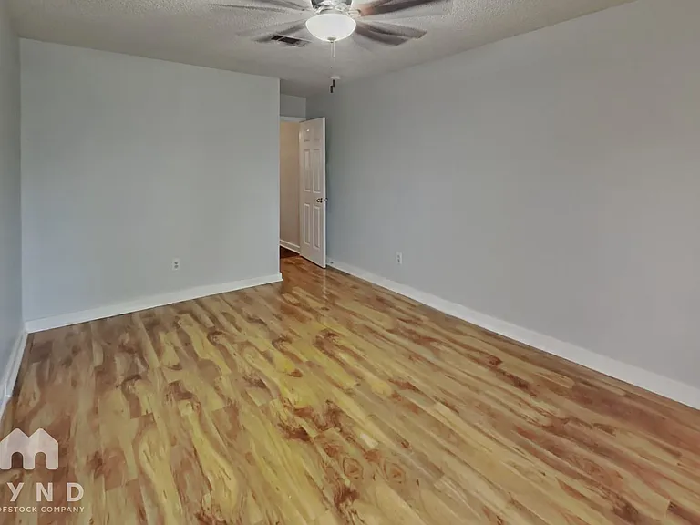 8466 Gallahad St — Photo 8