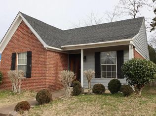 7106 Village Ln, Olive Branch, MS 38654
