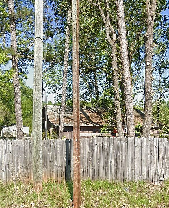 2nd image of 1230 Hebron Church Rd