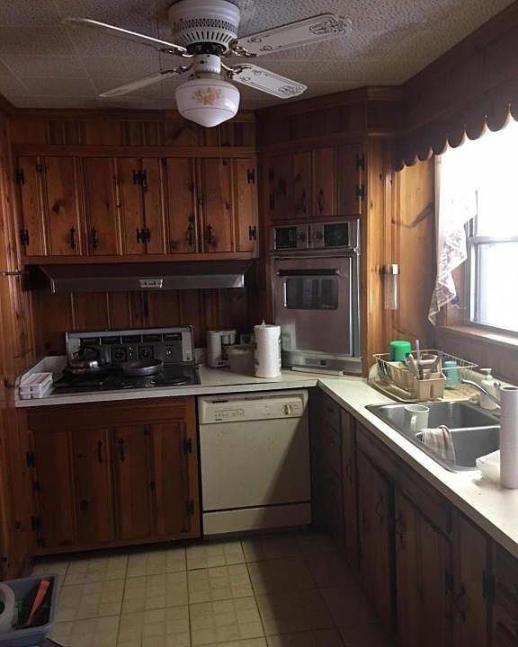 2nd image of 109 N Purdue Ave