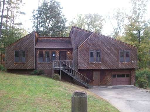 1st image of 525 River Lakeside Ln