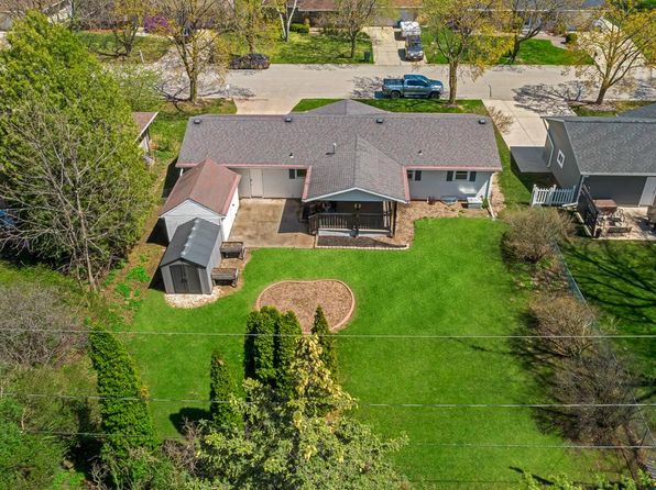 1173 Canterbury ROAD, Green Bay, WI 54304