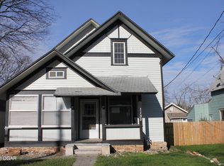 1135 Lyon St, Carthage, MO 64836