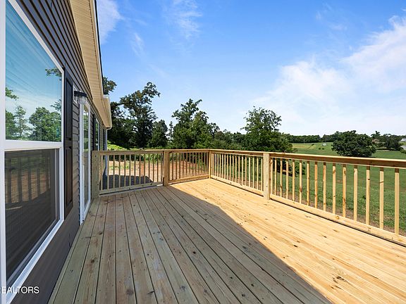 2nd image of 227 Lookout Dr