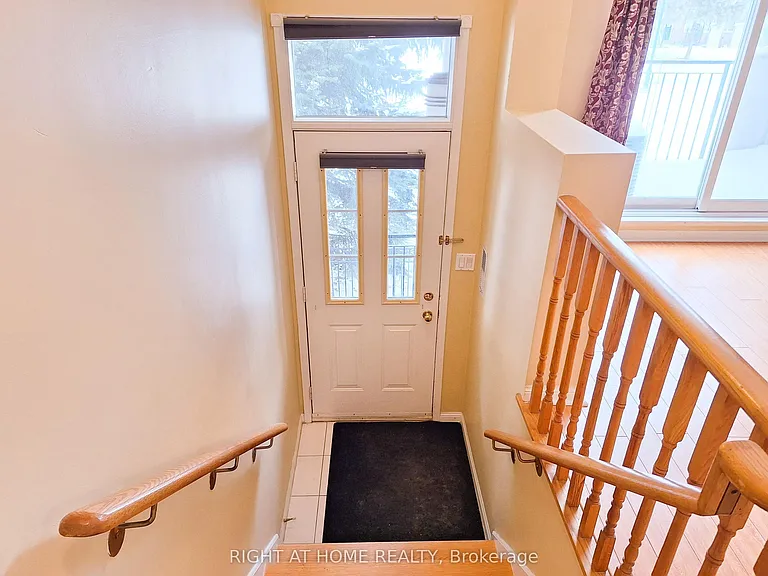 821 Grandview Way — Photo 4
