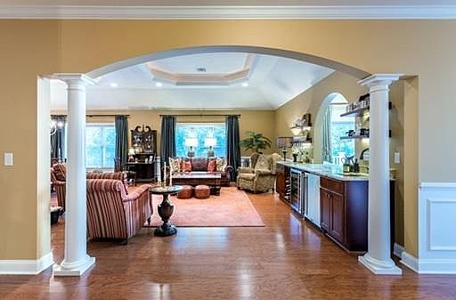 5th image of 422 Eagles Nest Way #422