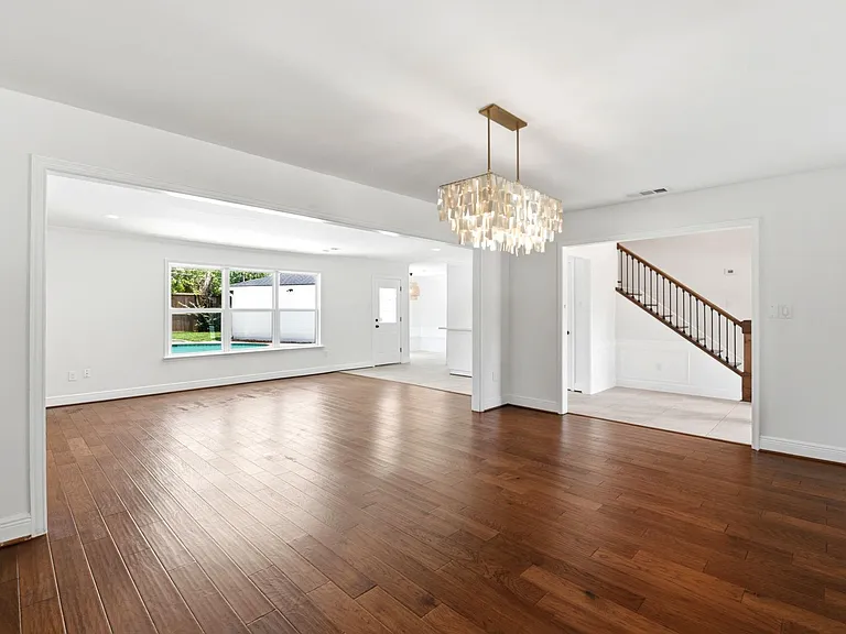 4810 Bayou Vista Dr — Photo 15