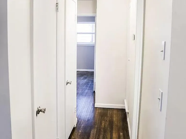 5966 E 27th Pl — Photo 7