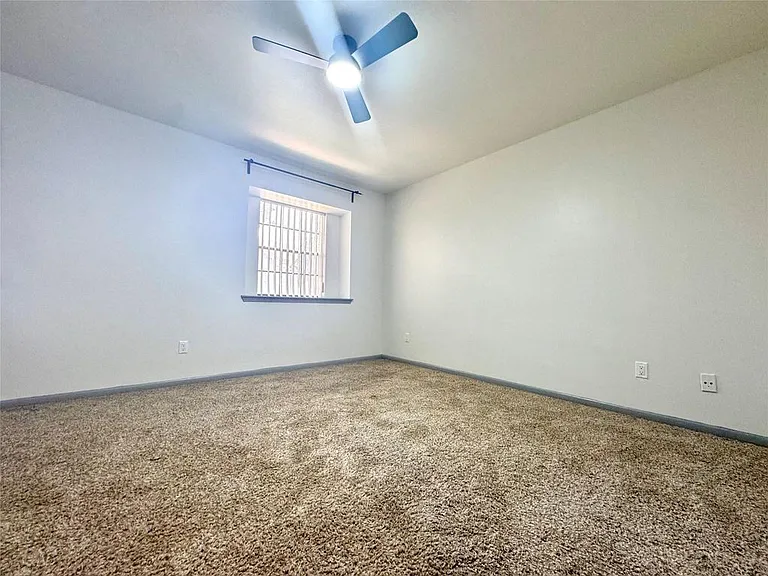 10010 Knoboak Dr — Photo 10