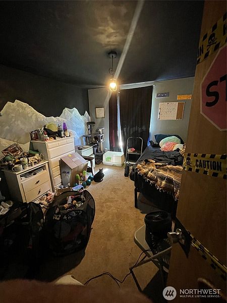 2nd image of 300 Cedar Court