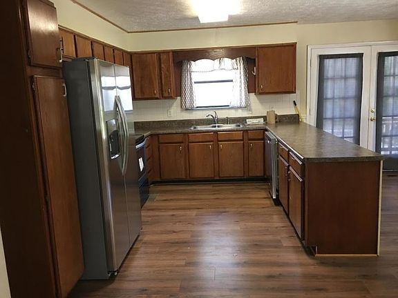 5th image of 1512 Jefferson St