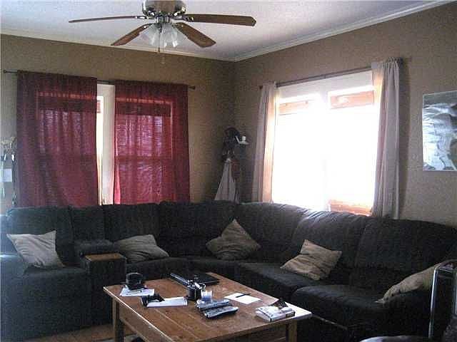 1st image of 610 N Crawford Ave