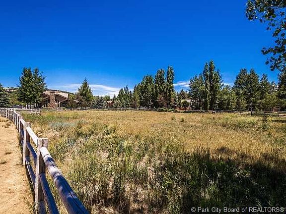 5th image of 2676 Meadow Creek Dr #5