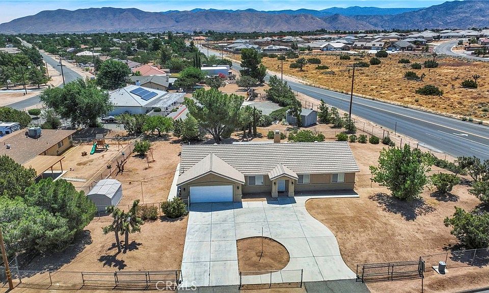 16749 Danbury Ave, Hesperia, CA 92345 Zillow