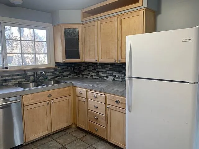 608 S Shoreline Dr — Photo 19