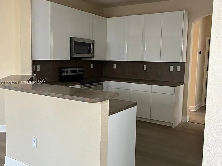 8205 NW 116th Ave — Photo 13